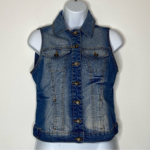 Paris Blues Denim Button Front Vest - Picture 2 of 10
